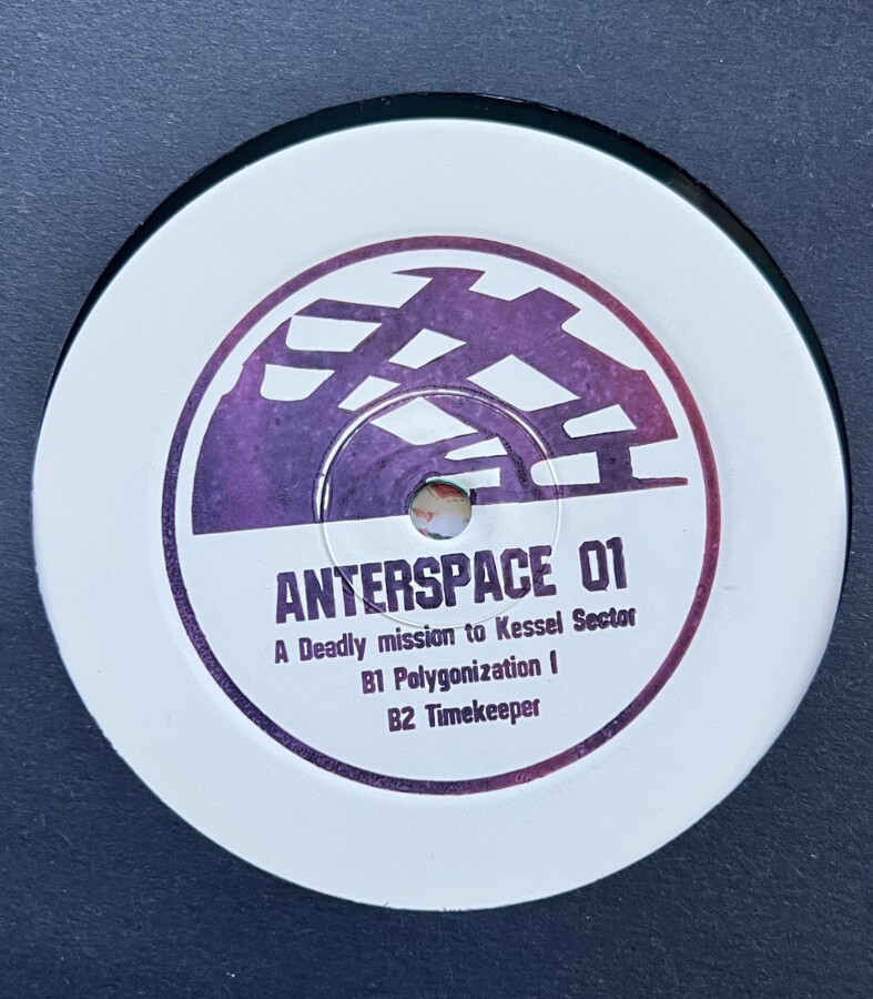 Ten Lardell – Anterspace 01